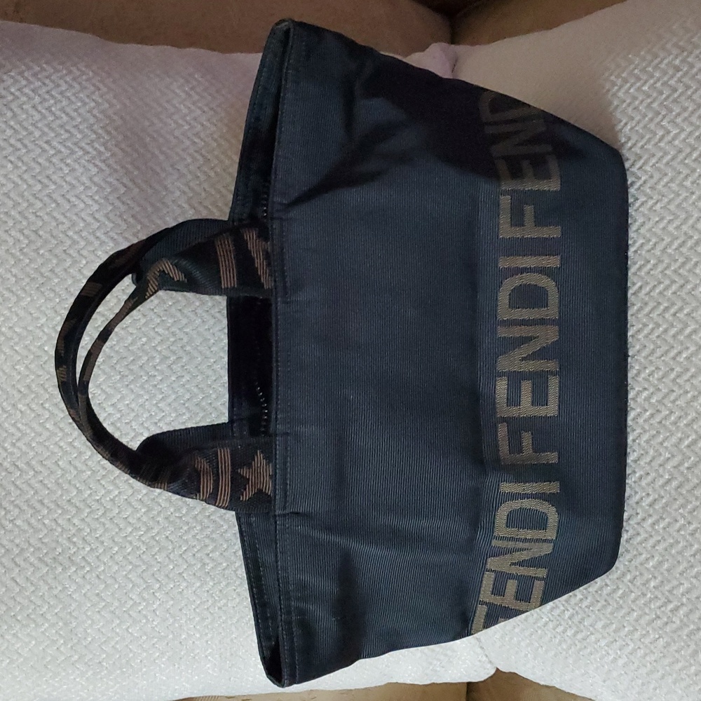 Fendi Mini Roma Tote Authentic - Picture 16 of 17